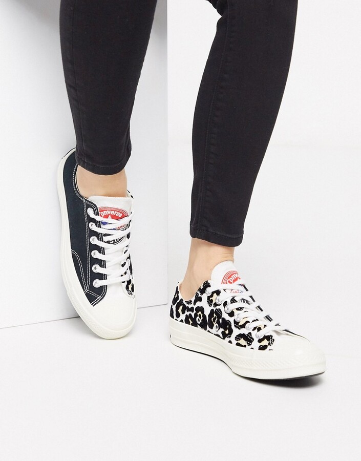 leopard converse