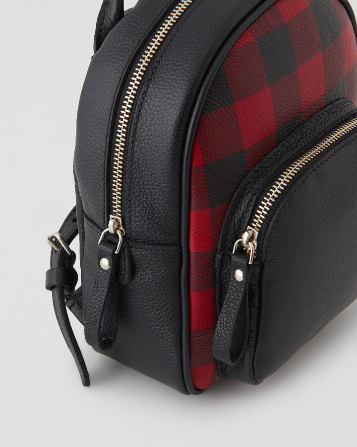 roots chelsea backpack