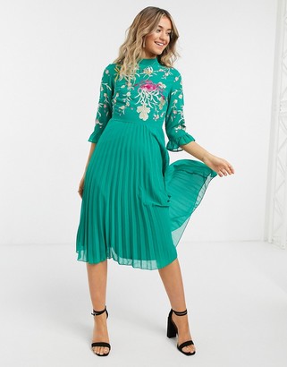 emerald green frill detail pleated midi dress