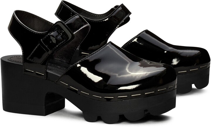 tory burch lug sole clog