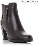 Thumbnail for your product : Linea Comfort Ollinda sized zip boots
