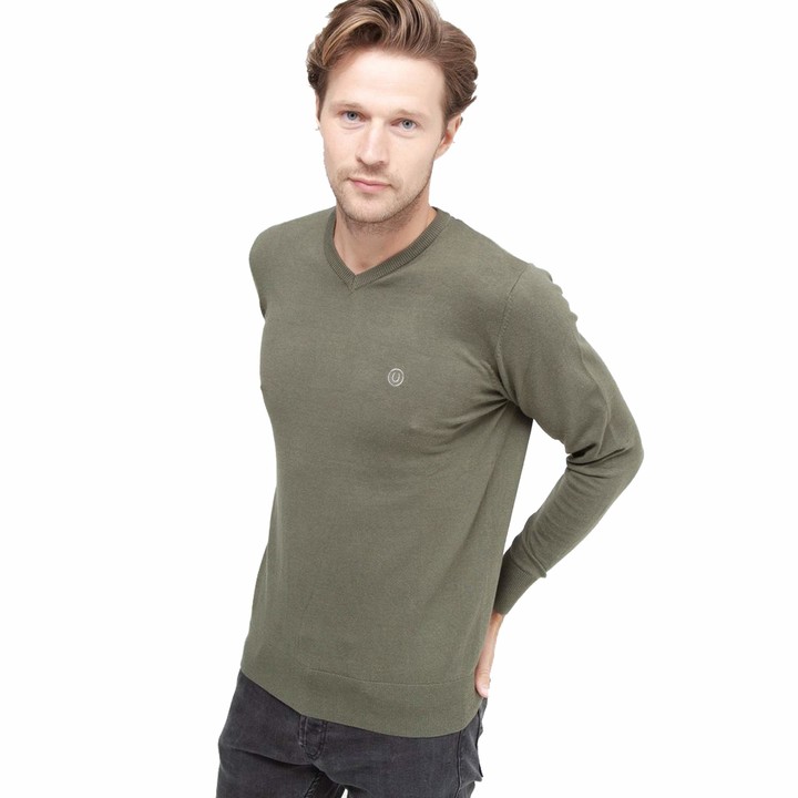 duck and cover mens jumpers