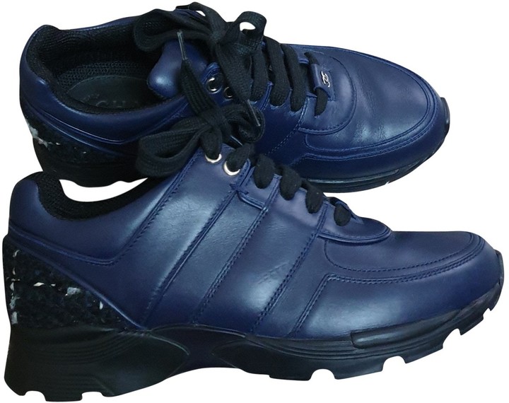 leather navy trainers