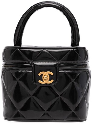 Chanel Pre Owned 1995 CC diamond-quilted cosmetic vanity bag - ShopStyle