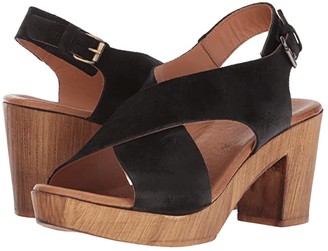 paragon belt chappals