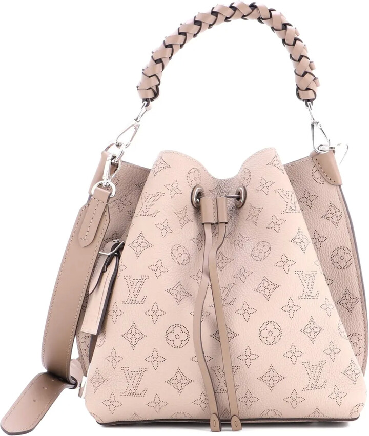 Louis Vuitton Pre-Owned Muria Mahina Leather bucket bag