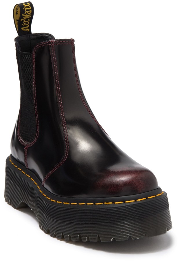 2976 platform chelsea boots