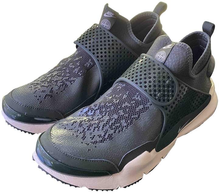 nike sock dart leather