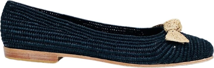 Ocelot Market Neutrals / Black Raffia Ballet Flats In Black With Natural Bow Tie