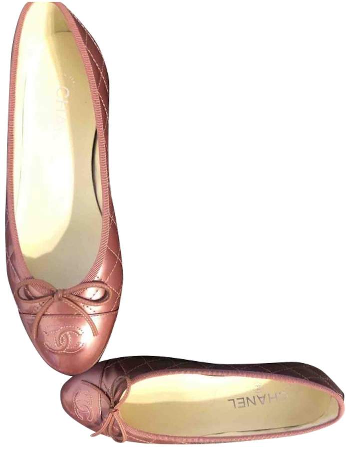 Chanel Pink Patent leather Ballet flats