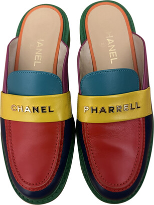 Chanel x Pharrell Williams Trainers for Women - Vestiaire Collective