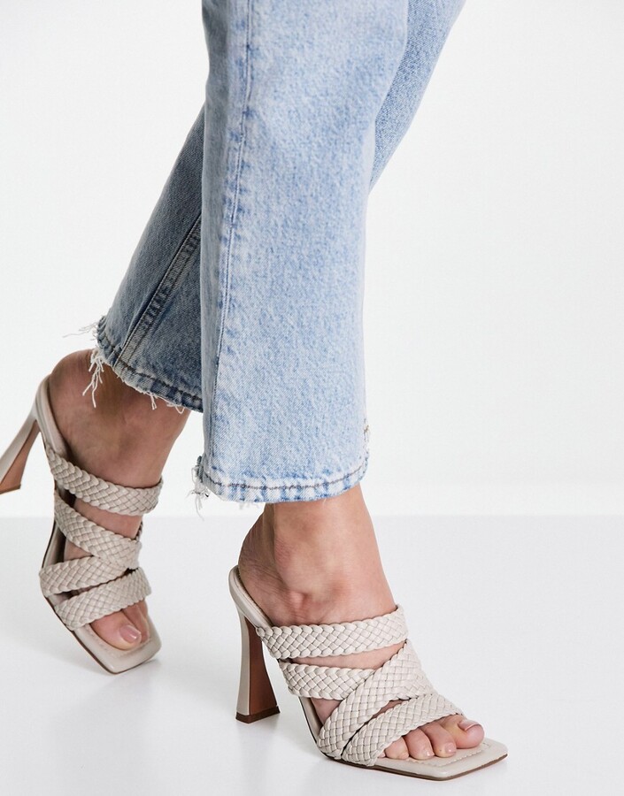 white mule pumps