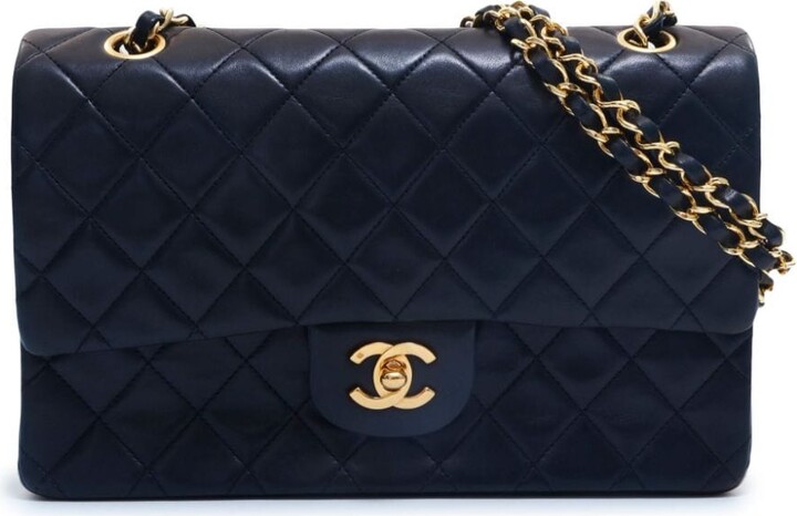 Chanel Pre Owned 2002 mini Classic Flap Square shoulder bag