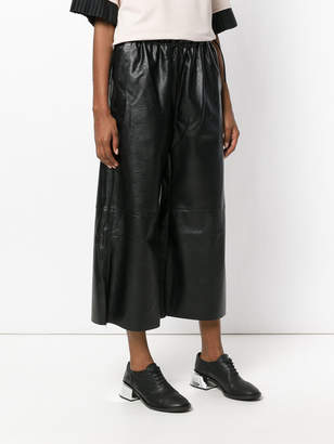 MM6 MAISON MARGIELA cropped faux leather trousers