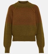 Wool sweater 