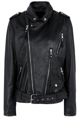 be edgy clothing