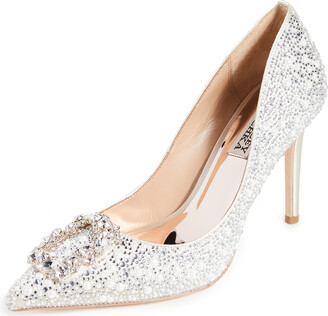 badgley mischka cher pumps