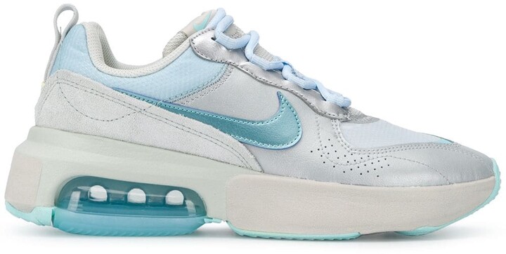 verona nike trainers