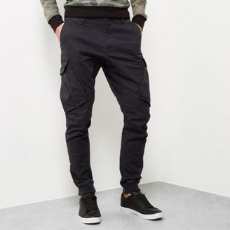 River Island Mens Black cargo tapered joggers