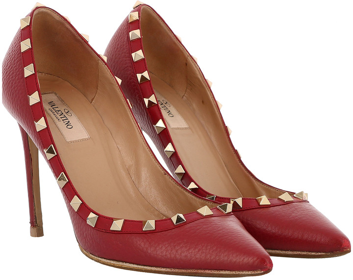 valentino rockstud red
