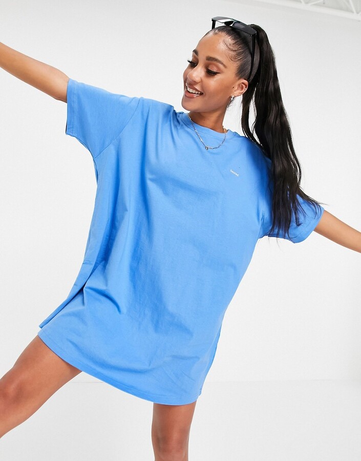 blue t shirt dress