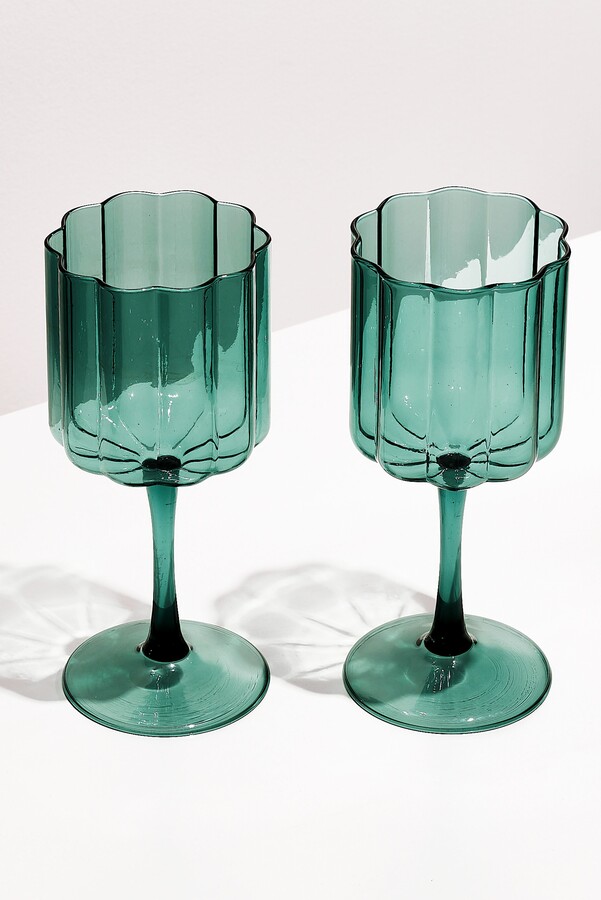 https://img.shopstyle-cdn.com/sim/a9/e0/a9e0a02c91fb022563b0e4c6edb6e96f_best/fazeek-teal-wave-wine-glasses-set-of-2.jpg