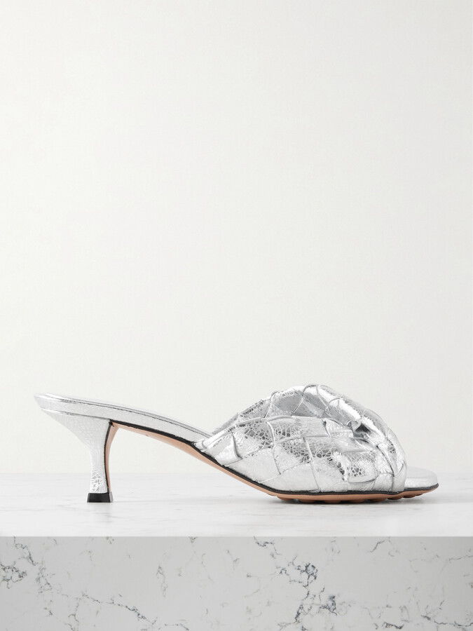 Bottega Veneta Blink Twisted Intrecciato Metallic Leather Mules - Silver