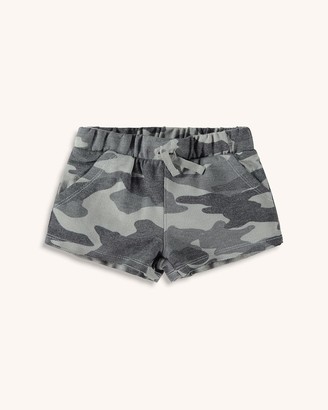 girls camo shorts
