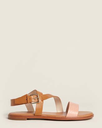 findra strappy sandal