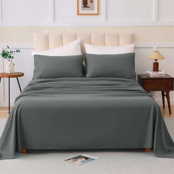 Wellco Luxury Gray 4-Piece Premium Softness Queen Polyethylene Sheet Set