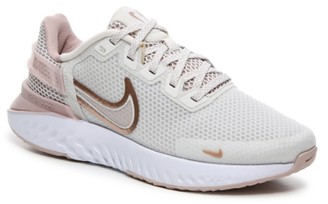 gray and rose gold nike shoes
