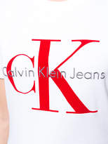 Thumbnail for your product : Calvin Klein Jeans logo T-shirt