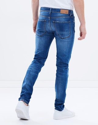 BOSS Charleston Extra Slim-Fit Stretch Jeans