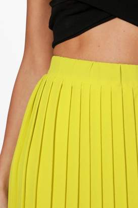 boohoo Textured Crepe Pleated Midi Skirt
