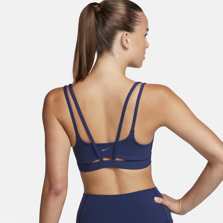 Nike Women's Swoosh Women's Medium-Support Padded Zip-Front Sports