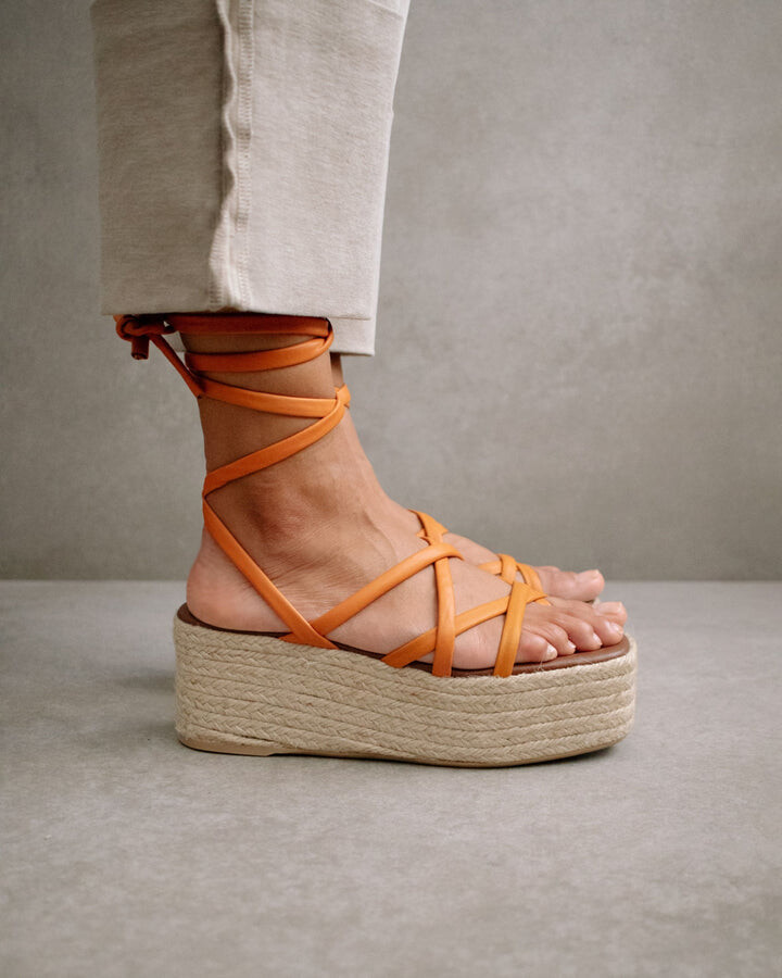 orange flatforms