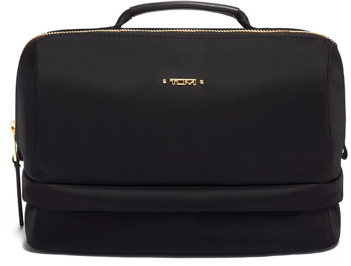 tumi voyageur selma cosmetic case