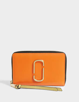 Marc Jacobs Snapshot Small Standard Wallet in Orange Split Cow Leather