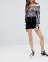 Thumbnail for your product : Glamorous Shorts With Zip Details