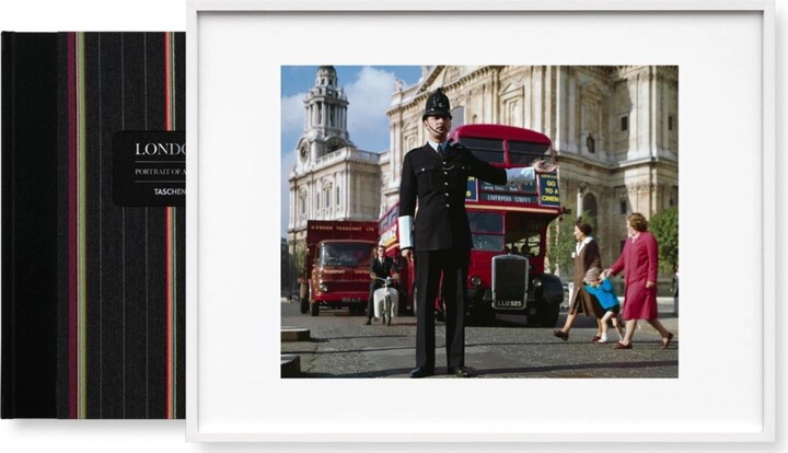 Paul Smith Paul Smith, London - Portrait of a City, Edition ‘Traffic Policeman’