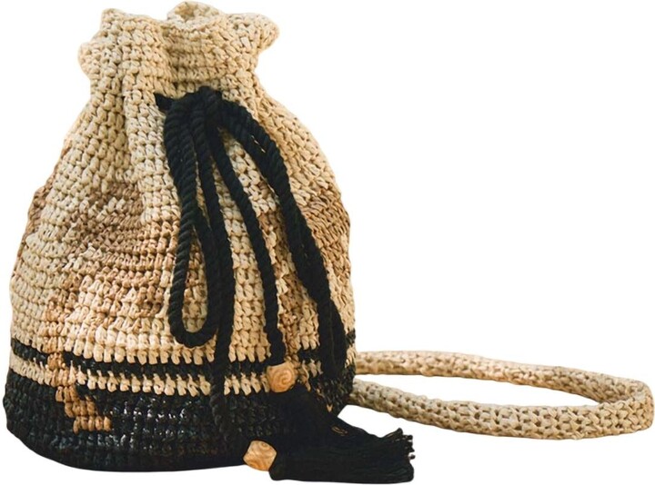 Hunter Bell Raffia Bucket Bag In Palm Tree