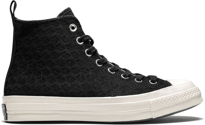 all black converse white sole
