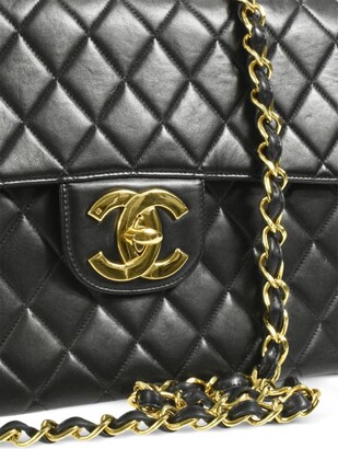 CHANEL Pre-Owned 2017 Timeless Jumbo Classic Flap Shoulder Bag - Farfetch