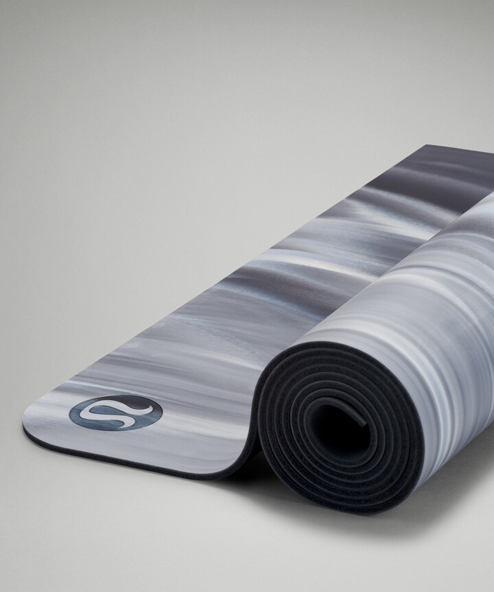 lululemon big mat size