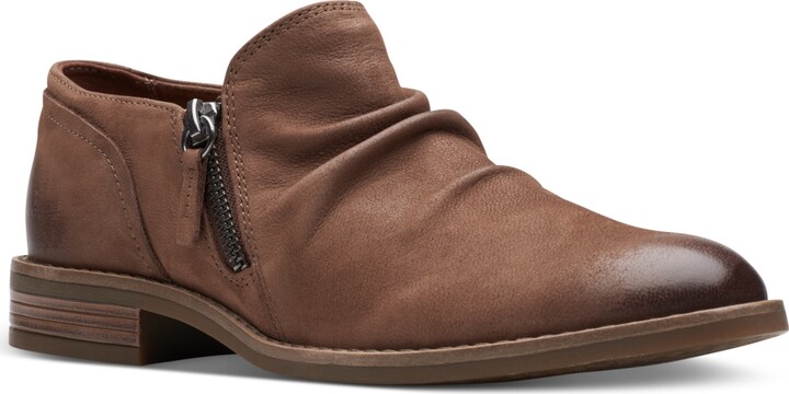 Clarks Women's Camzin Pace Ruched Zip Ankle Booties Taupe Nubu