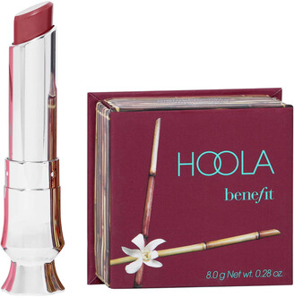 Benefit Cosmetics Lets Kiss and Hoola Colour Lip Balm and Matte Bronzer Duo (Worth £46.00)