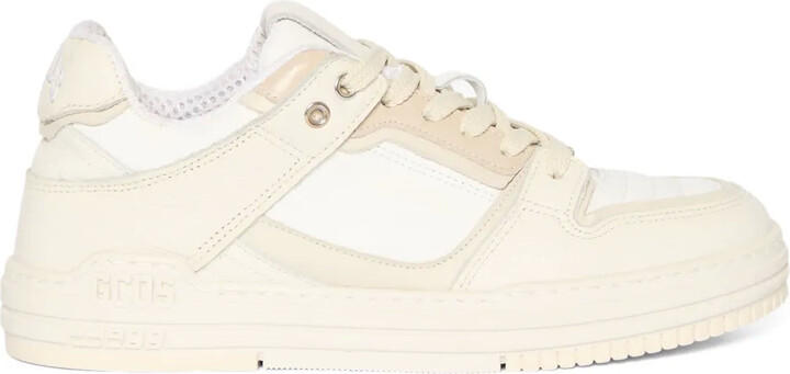 GCDS Lace-Up Low-Top Sneakers