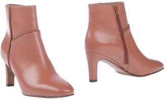 L'Autre Chose Ankle boots - Item 11093171FS