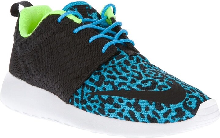 nike roshe run price