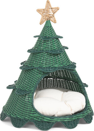 TJMAXX 28.5In Christmas Tree Pet Bed